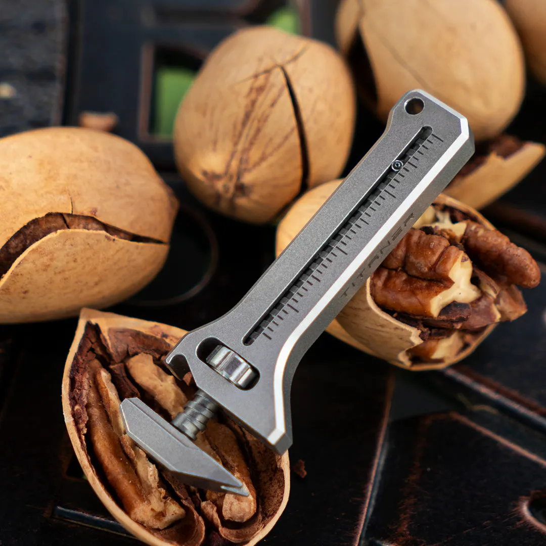 TiSpanner 2.0 Compact Titanium Multitool